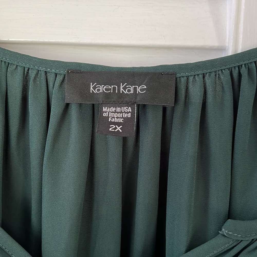 Karen Kane Top - Picture 2 of 3